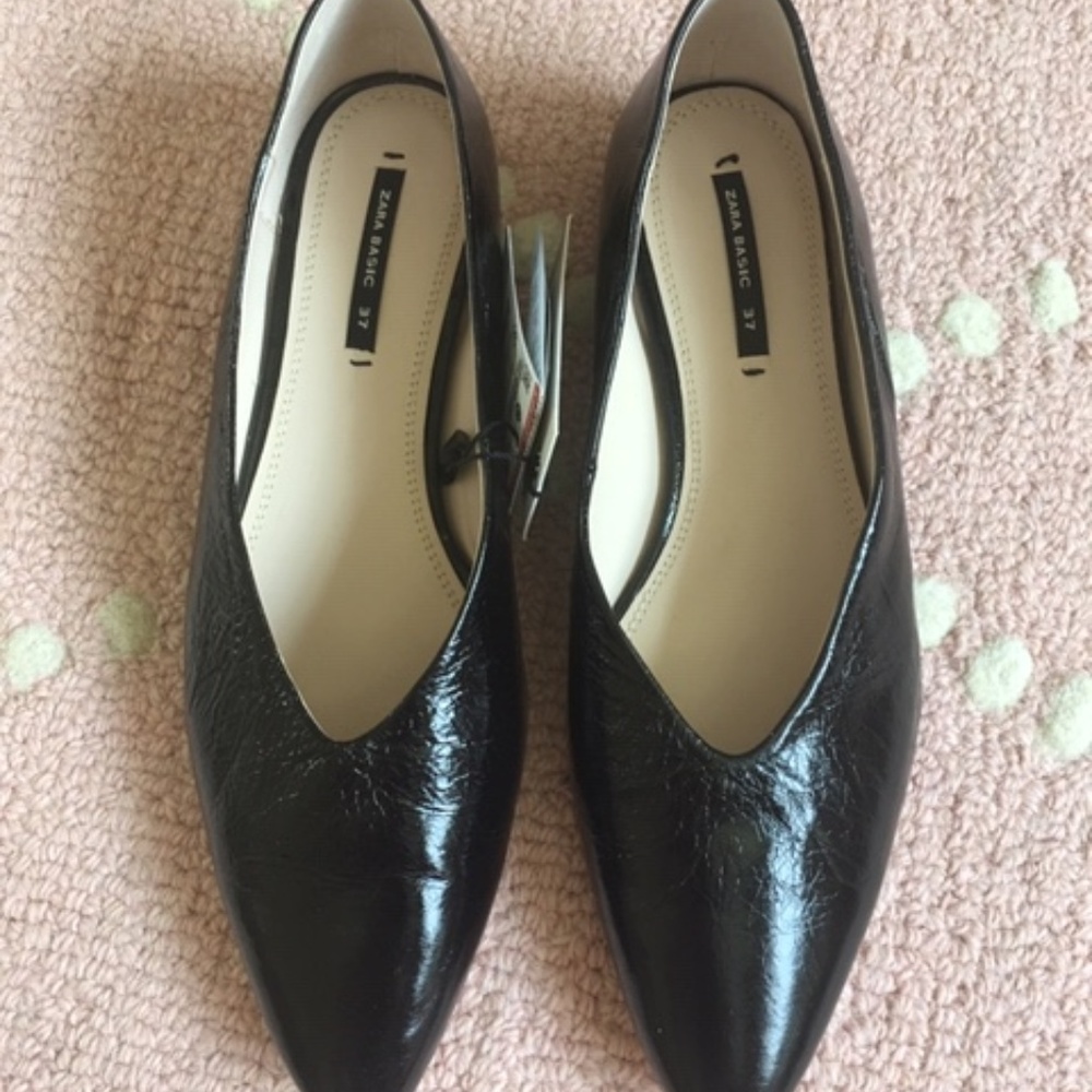 Zara V-Cut Leather Ballerina Flat Patent Black 37